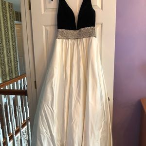 Beautiful jovani ball gown